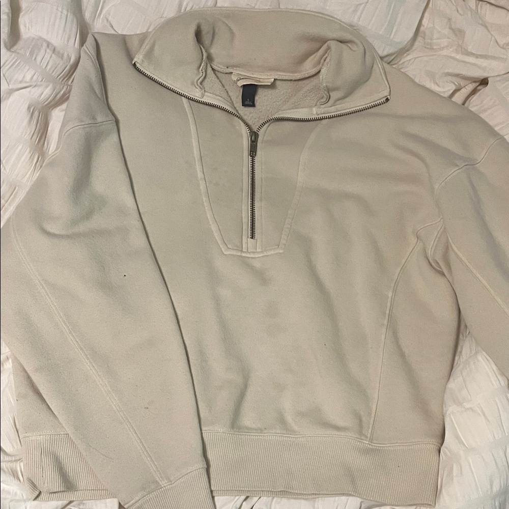 Cream Scuba like quarter zip!